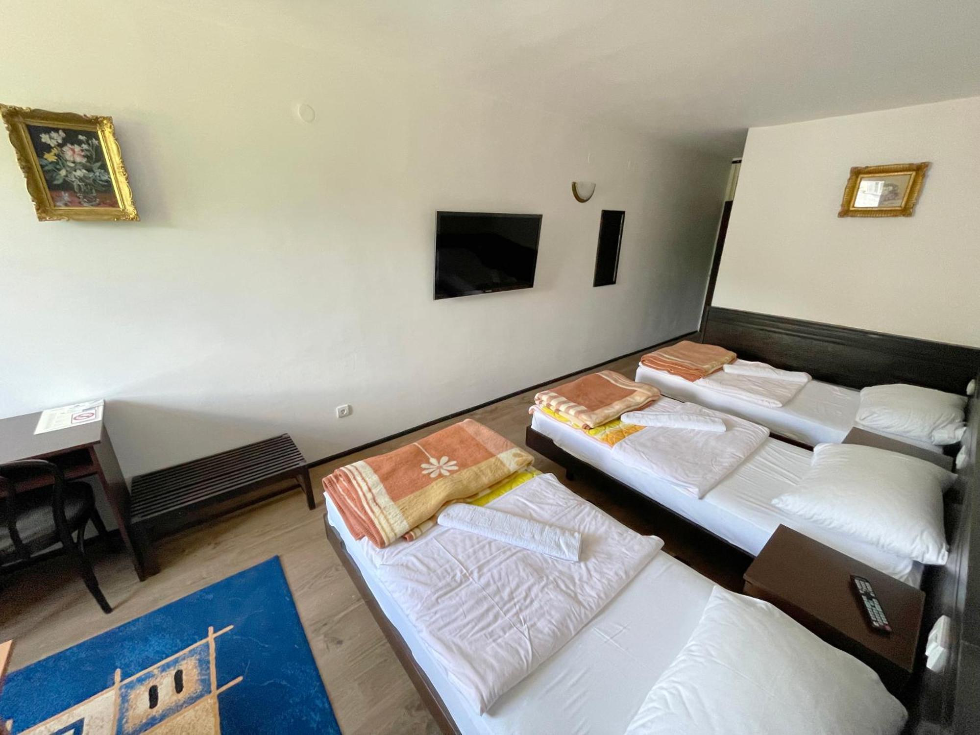 Hotel Komovi Andrijevica 部屋 写真